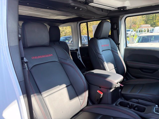 Used 2026 Jeep Wrangler Unlimited Rubicon w/ Safety Group AWD/4WD image 35