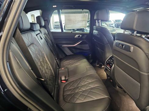 New 2026 BMW X5 xDrive40i w/ M Sport Package image 39