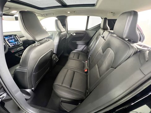 Used 2023 Volvo XC40 B4 Plus w/ Driver Assist Package image 24