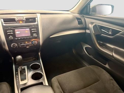 Used 2015 Nissan Altima 2.5 S w/ Special Edition Package image 18