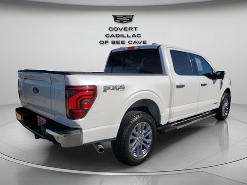 Used 2025 Ford F150 Lariat w/ Equipment Group 502A High image 9