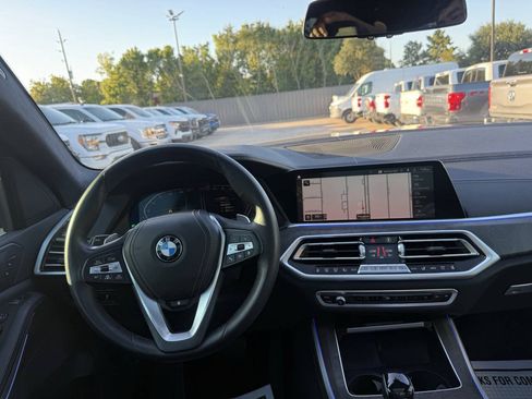 Used 2022 BMW X7 xDrive40i w/ Executive Package AWD/4WD image 21