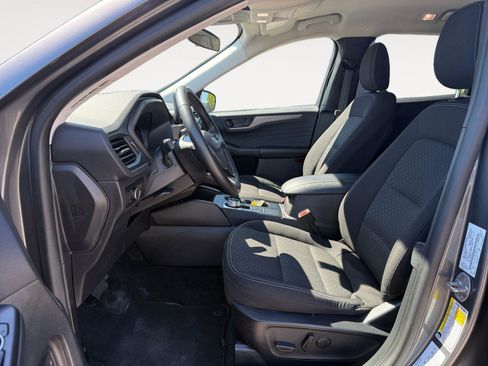 Used 2024 Ford Escape Active AWD/4WD image 10