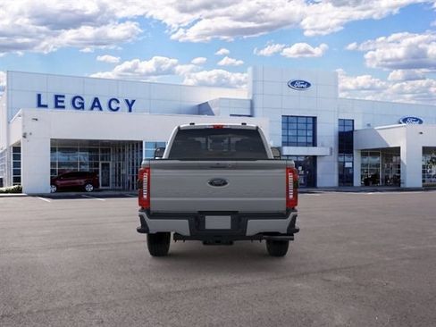 New 2026 Ford F250 Lariat w/ Black Appearance Package AWD/4WD image 5