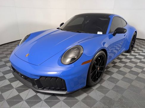 Certified 2025 Porsche 911 Carrera GTS image 1