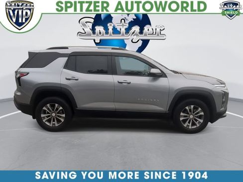 Used 2025 Chevrolet Equinox LT w/ Convenience Package II AWD/4WD image 11