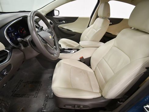 Used 2024 Chevrolet Malibu LT image 14