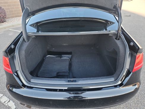 Used 2011 Audi A4 2.0T Premium image 35