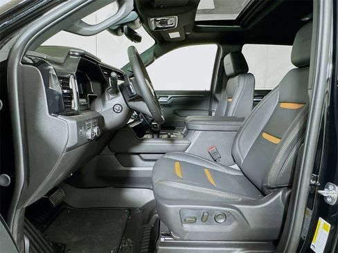 New 2026 GMC Sierra 1500 AT4 w/ AT4 Premium Package image 12