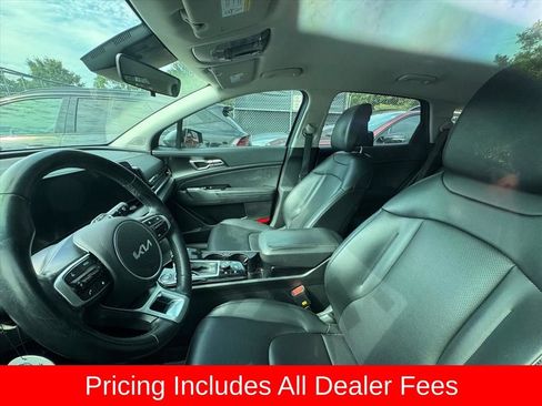Used 2024 Kia Sportage EX AWD/4WD image 9