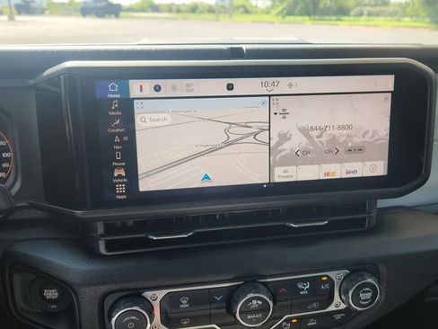 New 2026 Jeep Gladiator Sport AWD/4WD image 20