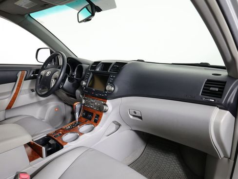 Used 2008 Toyota Highlander Limited image 25