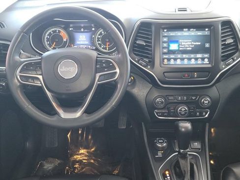 Used 2022 Jeep Cherokee Latitude Lux w/ Mopar Interior Package AWD/4WD image 14
