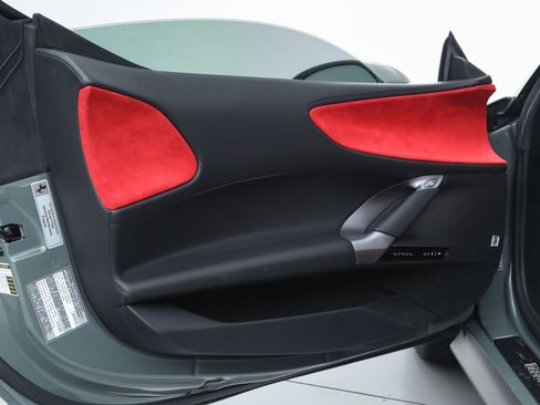 Certified 2025 Ferrari SF90 Spider AWD/4WD image 25