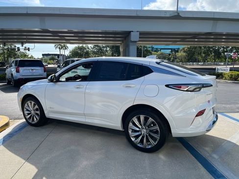 New 2026 Buick Envista Avenir FWD image 4