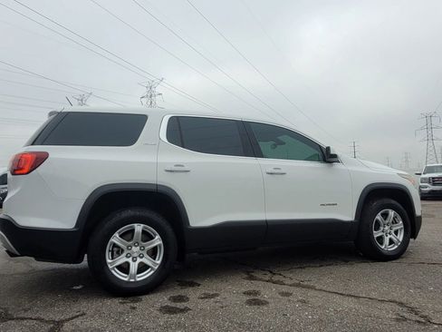 Used 2018 GMC Acadia SLE image 7