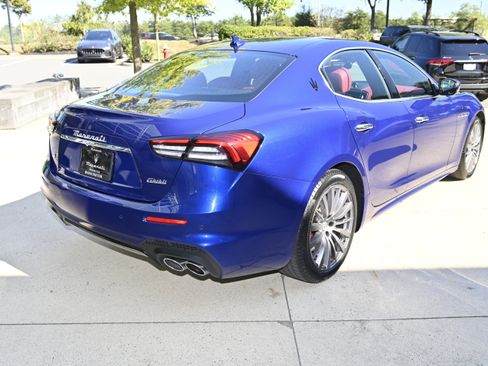 Certified 2022 Maserati Ghibli Modena Q4 image 5