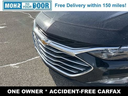 Used 2025 Chevrolet Malibu LT image 36