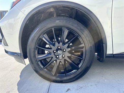 Used 2024 Nissan Murano SV w/ SV Midnight Edition Package image 4