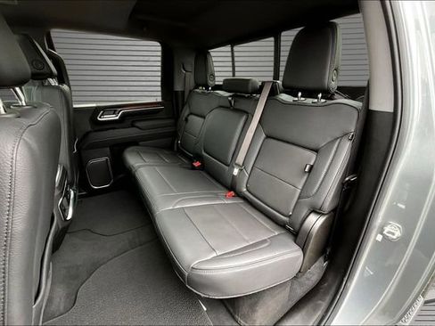Used 2025 GMC Sierra 2500 Denali w/ Denali Reserve Package AWD/4WD image 23