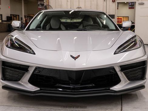 Used 2020 Chevrolet Corvette Stingray Premium Cpe w/ 3LT Preferred Equipment Group image 18