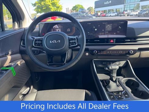 New 2026 Kia Carnival EX FWD image 11