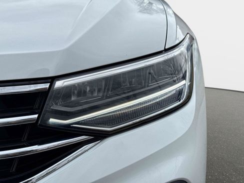 Used 2024 Volkswagen Tiguan S image 10