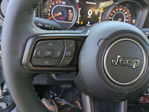 New 2026 Jeep Gladiator Mojave AWD/4WD image 16