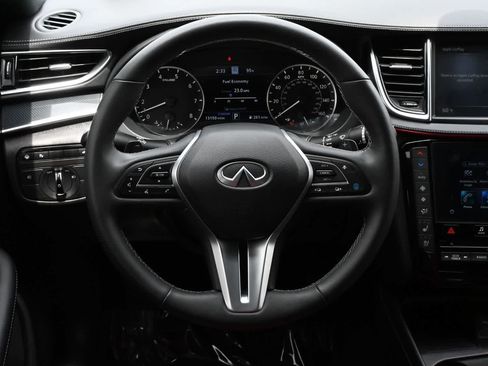 Certified 2025 INFINITI QX50 Sport AWD/4WD image 9