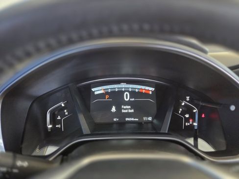 Used 2018 Honda CR-V Touring image 36