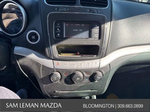 Used 2020 Dodge Journey SE image 5