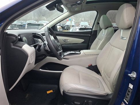 Used 2023 Hyundai Tucson Limited image 14