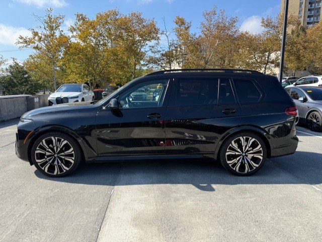 Used 2024 BMW X7 M60i w/ Executive Package AWD/4WD image 4