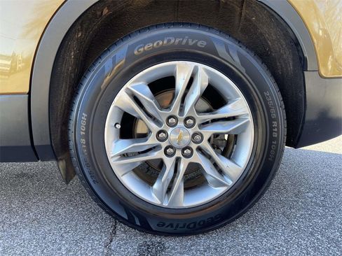 Used 2019 Chevrolet Blazer LT image 10