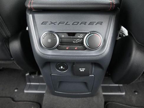 New 2026 Ford Explorer ST-Line w/ ST-Line Street Pack image 14