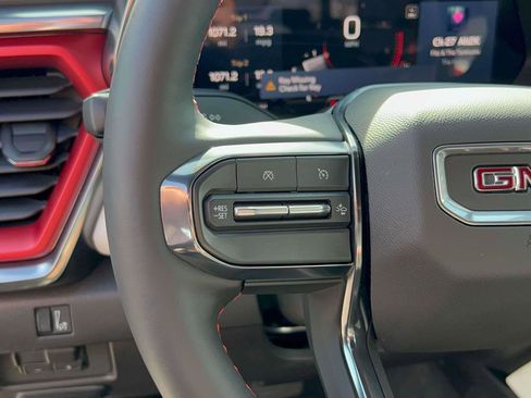 Used 2024 GMC Canyon AT4X AWD/4WD image 24