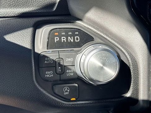 Used 2025 RAM 1500 Laramie image 13