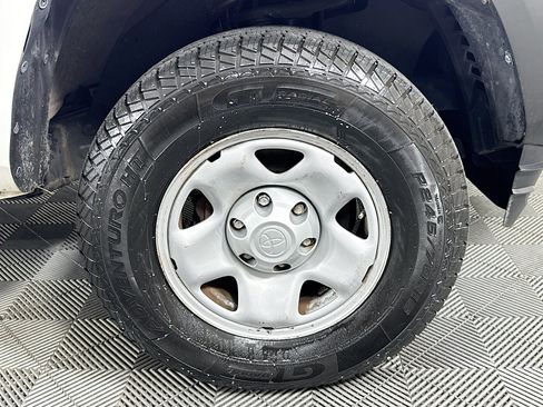 Used 2019 Toyota Tacoma SR RWD image 27