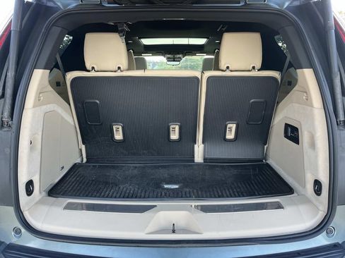 Used 2023 Cadillac Escalade Premium Luxury w/ LPO, Radiant Package AWD/4WD image 24