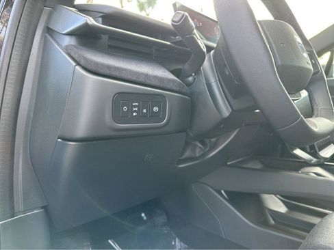 Used 2023 Fisker Ocean Ultra image 31