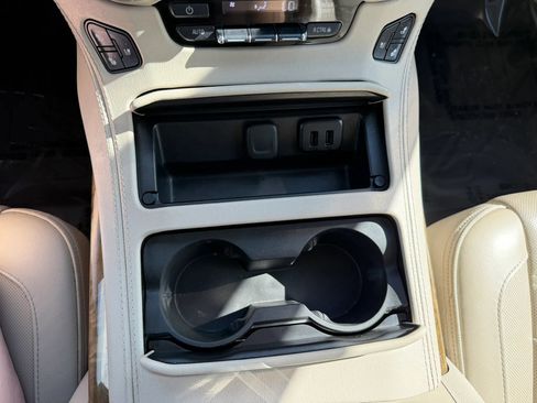 Used 2017 GMC Yukon XL Denali w/ Open Road Package image 30