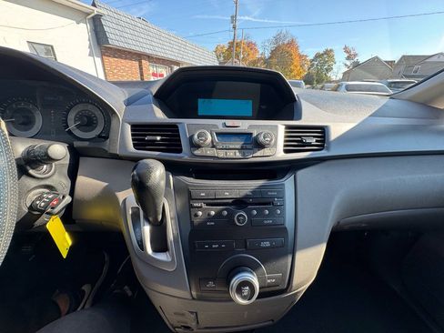Used 2011 Honda Odyssey EX image 51