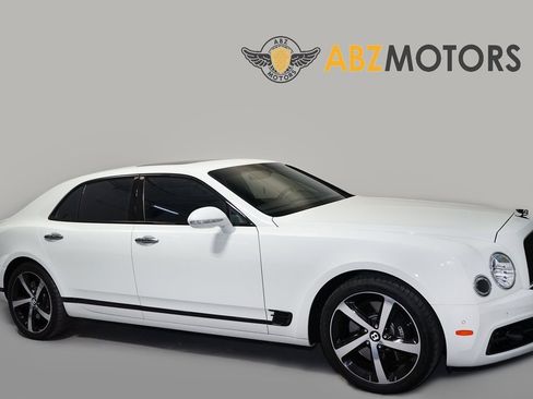 Used 2018 Bentley Mulsanne Speed image 1