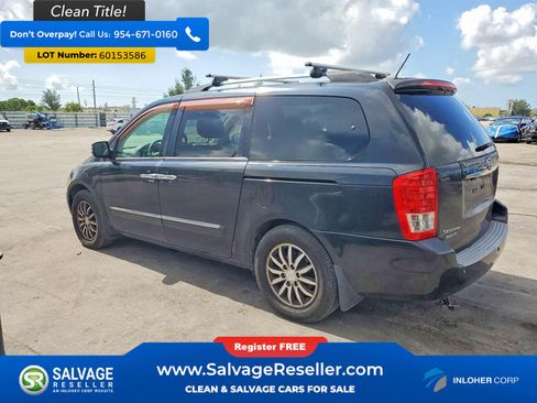 Used 2011 Kia Sedona EX FWD image 3