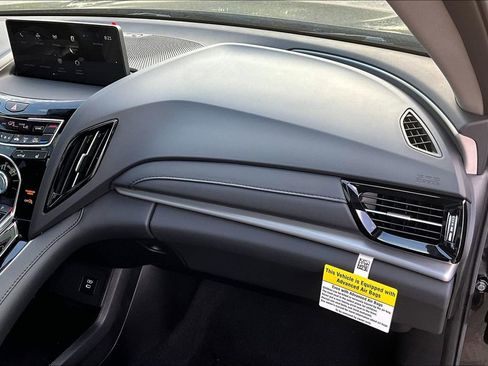 Used 2024 Acura RDX SH-AWD image 21
