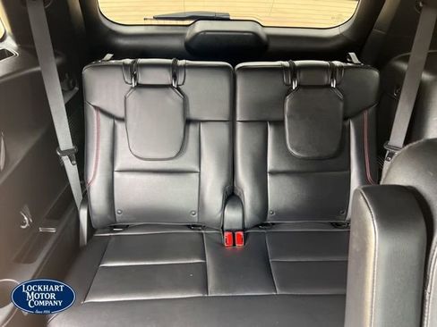 Used 2023 Ford Explorer ST-Line w/ Class IV Trailer Tow Package RWD image 31