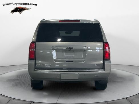 Used 2017 Chevrolet Suburban Premier image 4