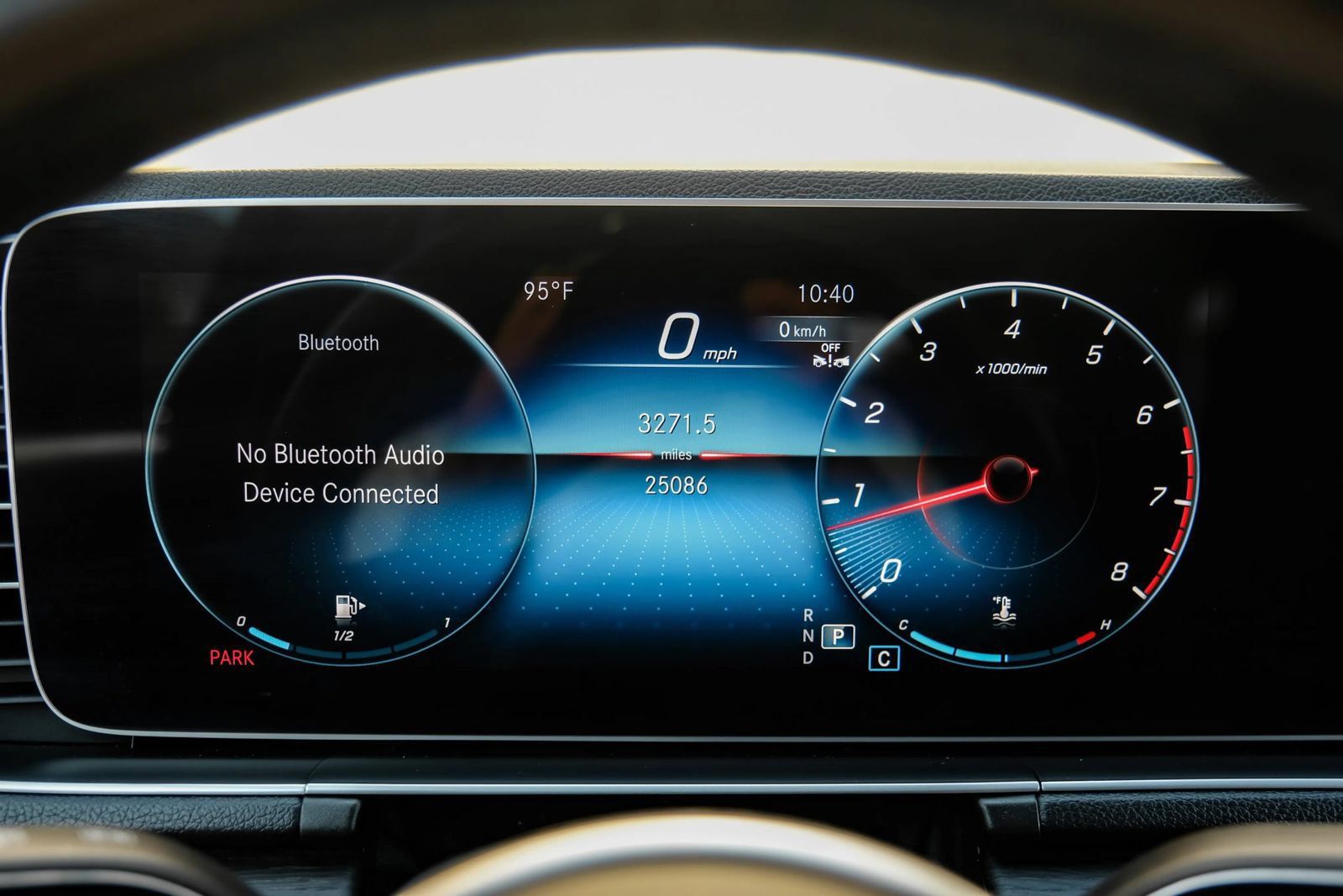 Used 2023 Mercedes-Benz GLE 350 w/ Premium Package image 21