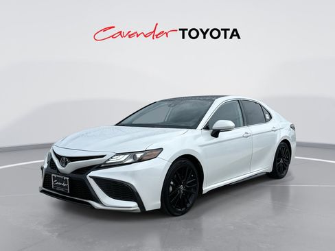 Certified 2021 Toyota Camry XSE FWD image 1