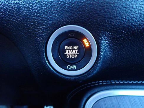 Used 2018 Dodge Challenger SXT Plus image 22